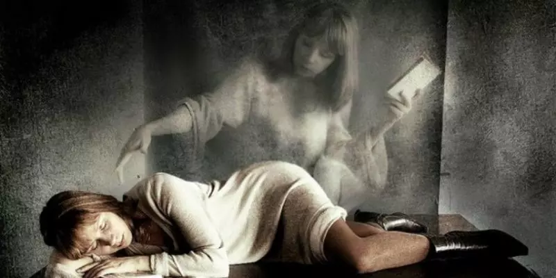 Mơ Thấy Người Chết – Sự Liên Kết Giấc Mơ Và Cuộc Sống